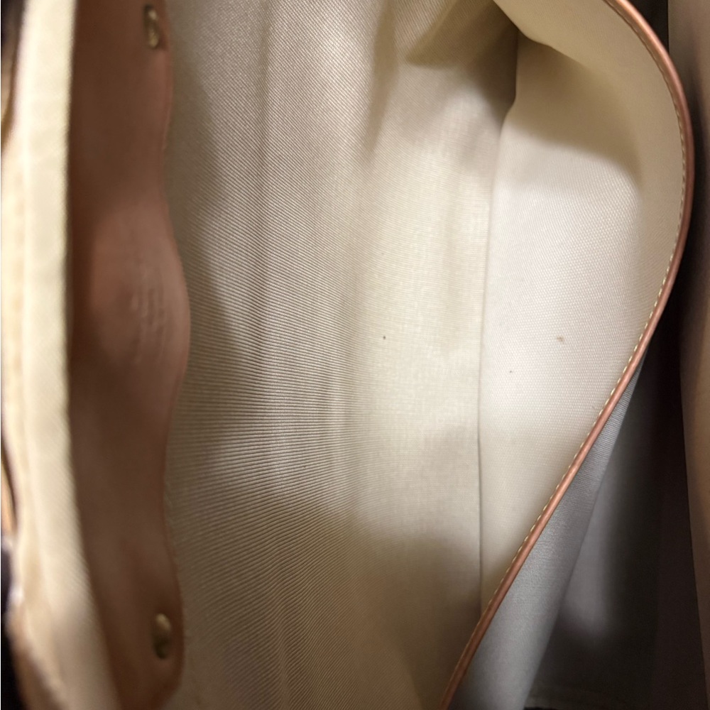 Louis Vuitton Monogram Alize w/ Certificate of Authenticity - Picture 8 of 15